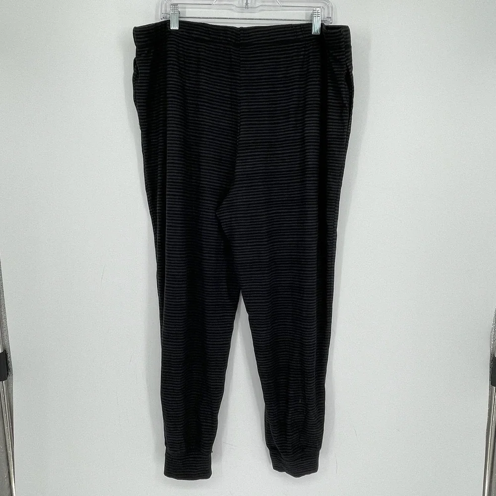 Way to Celebrate Women's Black Striped Halloween Jogger Pajama Pants Size 2X